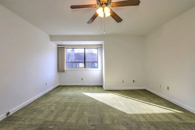 $475,000 | 736 Quinnipiac Lane, Unit B, Stratford, CT 06614