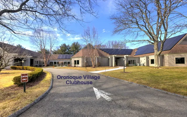 $475,000 | 736 Quinnipiac Lane, Unit B, Stratford, CT 06614