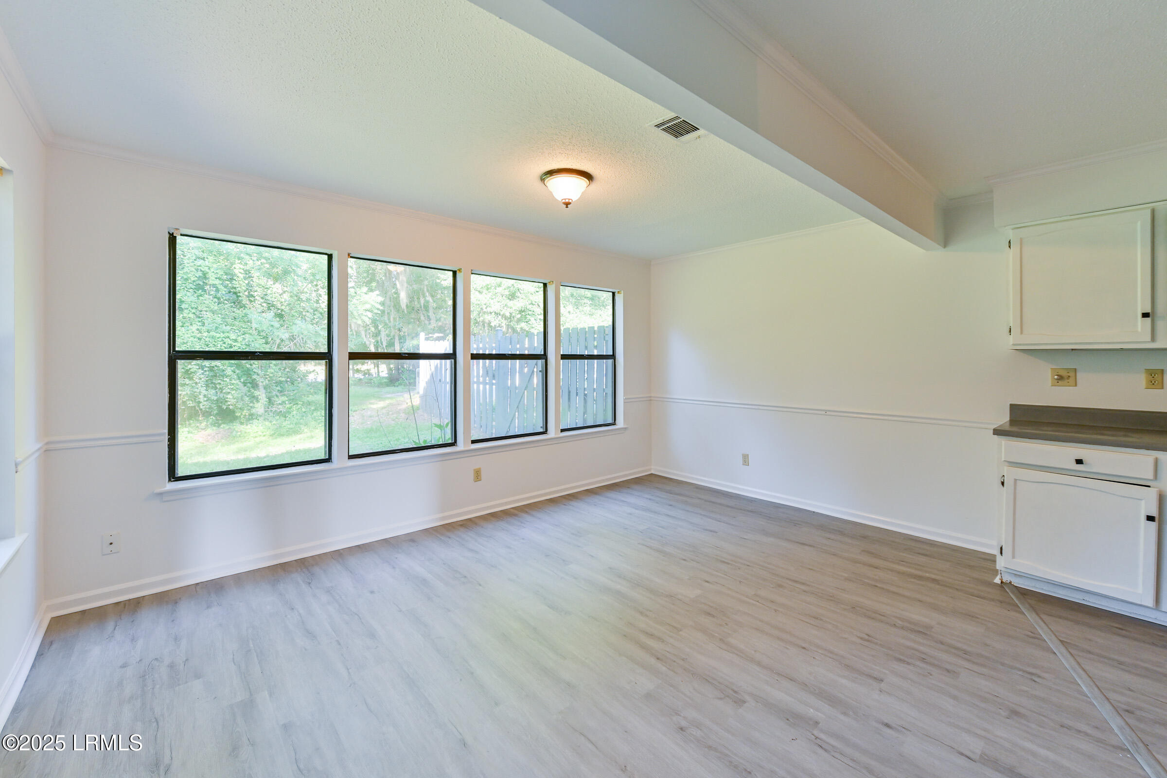 7 Battery Lane Beaufort, SC 29902 - Photo 14 of 29 7 Battery Ln-13