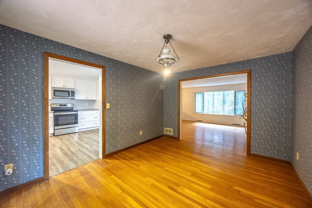 28 Kings Row Ashland, MA 01721 - Photo 15 of 30 Gallery Image 15
