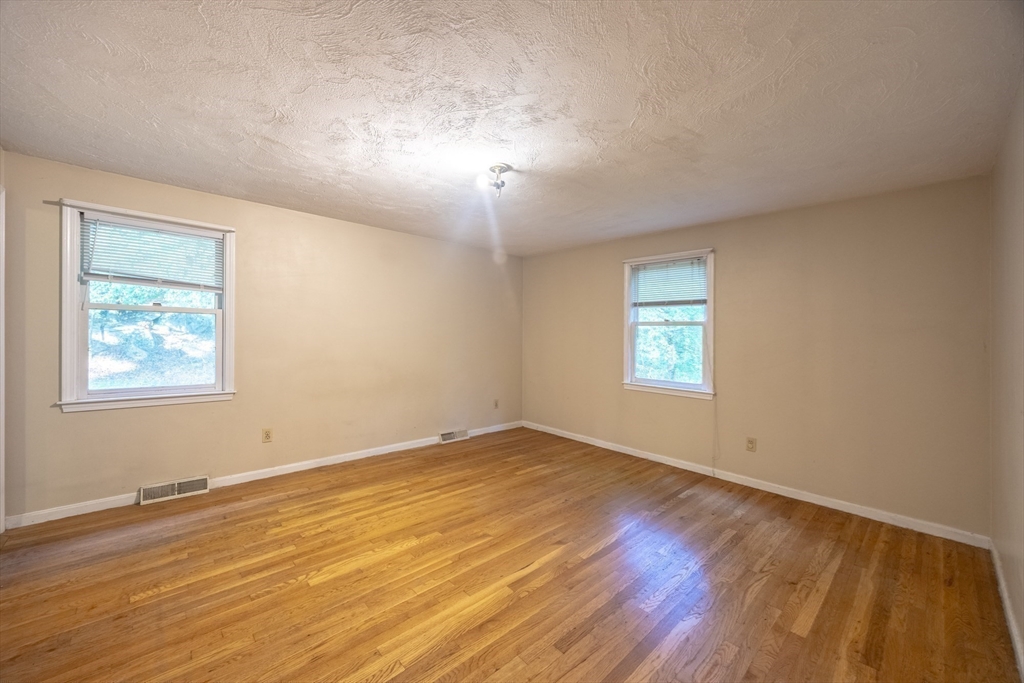 28 Kings Row Ashland, MA 01721 - Photo 21 of 30 Gallery Image 21