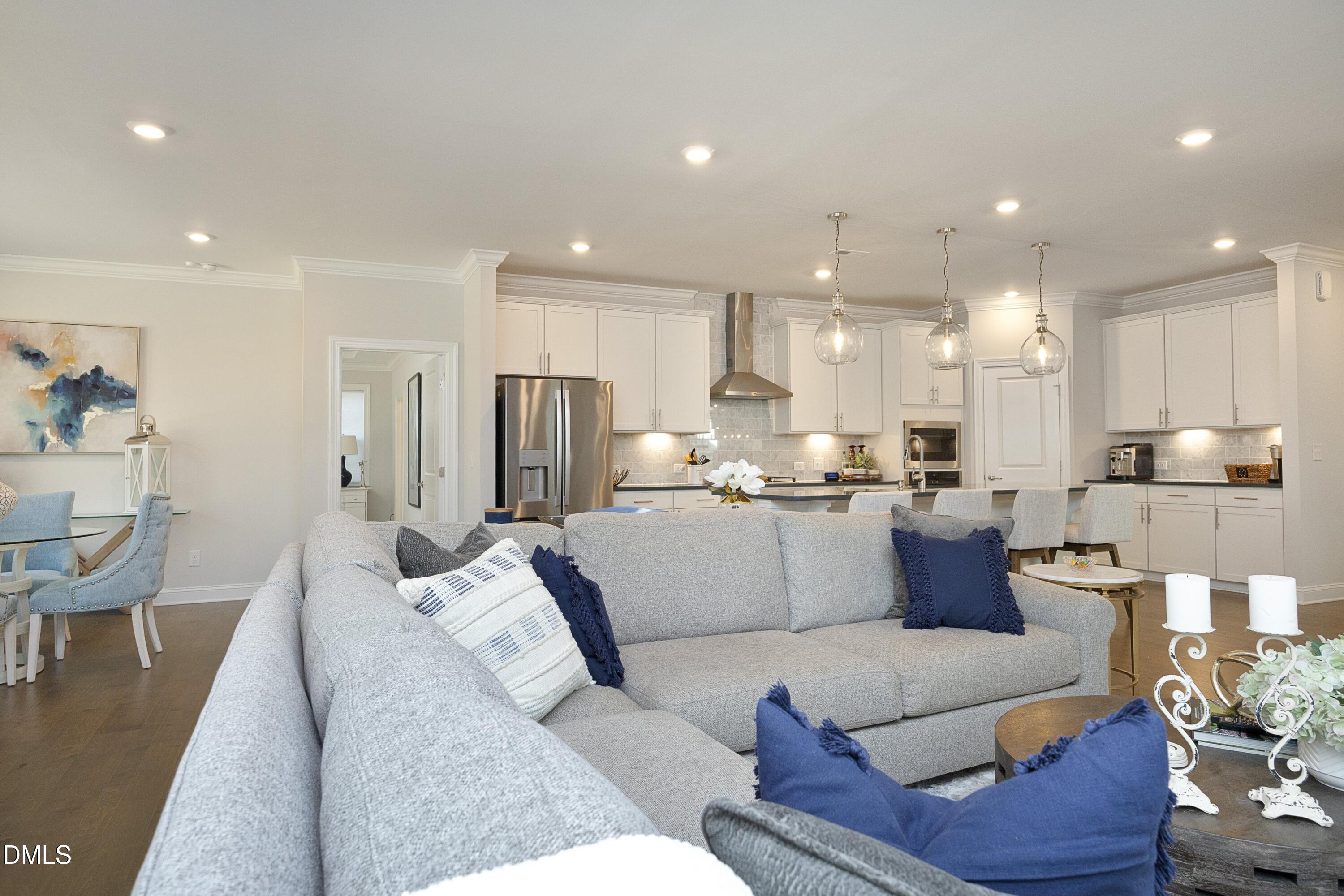 202 Sea Foam Drive Raleigh, NC 27610 - Photo 11 of 50 09Living