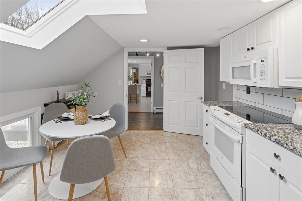 106 Paxton Road Holden, MA 01520 - Photo 27 of 41