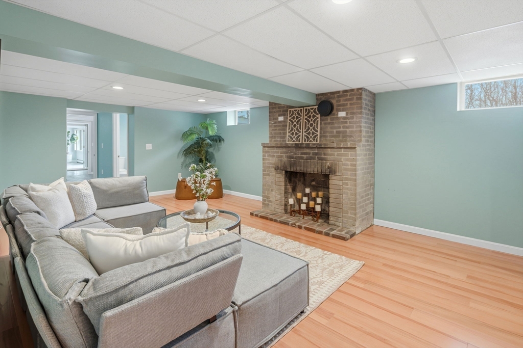 106 Paxton Road Holden, MA 01520 - Photo 35 of 41