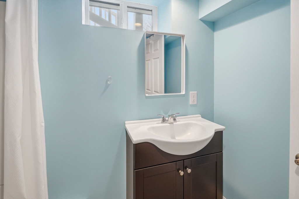 106 Paxton Road Holden, MA 01520 - Photo 39 of 41