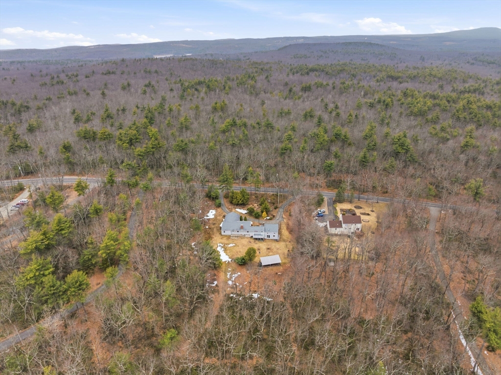 106 Paxton Road Holden, MA 01520 - Photo 4 of 41