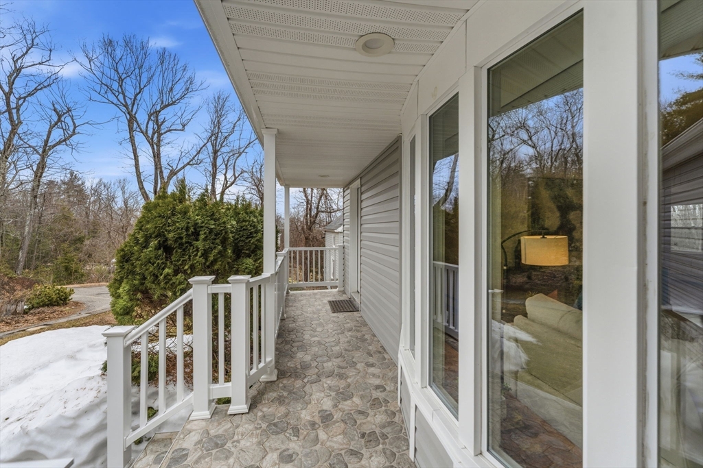 106 Paxton Road Holden, MA 01520 - Photo 7 of 41