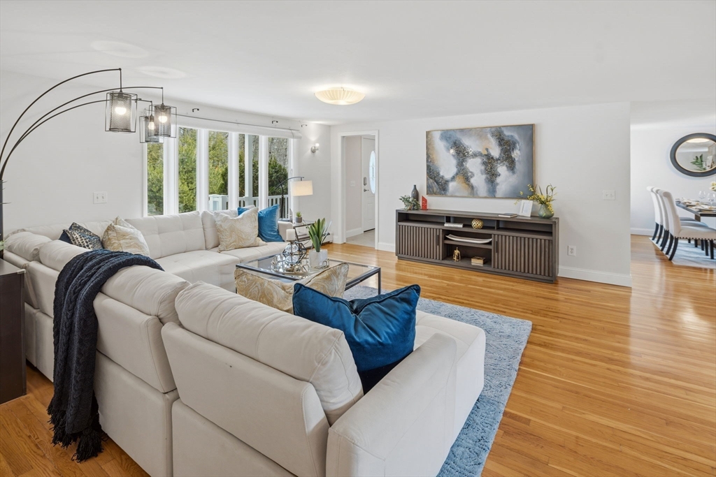 106 Paxton Road Holden, MA 01520 - Photo 10 of 41