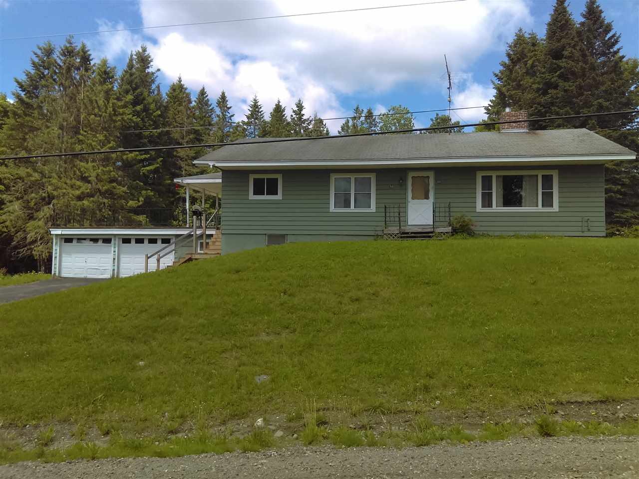 39 Bear Rock Road Colebrook, NH 03576 - Photo 4 of 35
