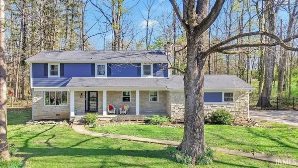 $668,000 | 2715 East Bluff Court, Bloomington, IN 47401