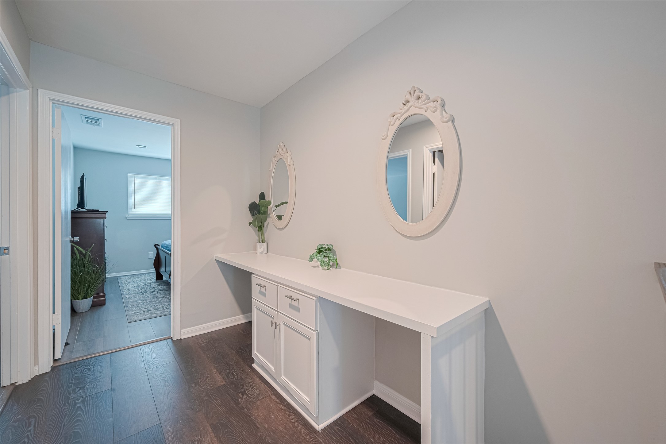 14688 Perthshire Road, Unit C Houston, TX 77079 - Photo 30 of 42 a living room with wooden floor