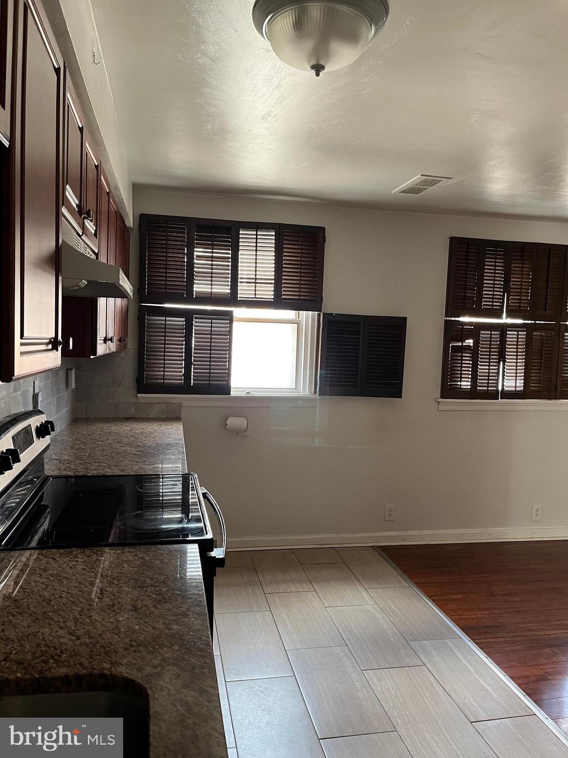 2831 Stevens Street Philadelphia, PA 19149 - Photo 8 of 22 Kitchen