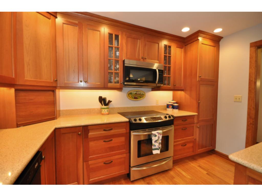4 Juniper Ridge Road Exeter, NH 03833 - Photo 13 of 36