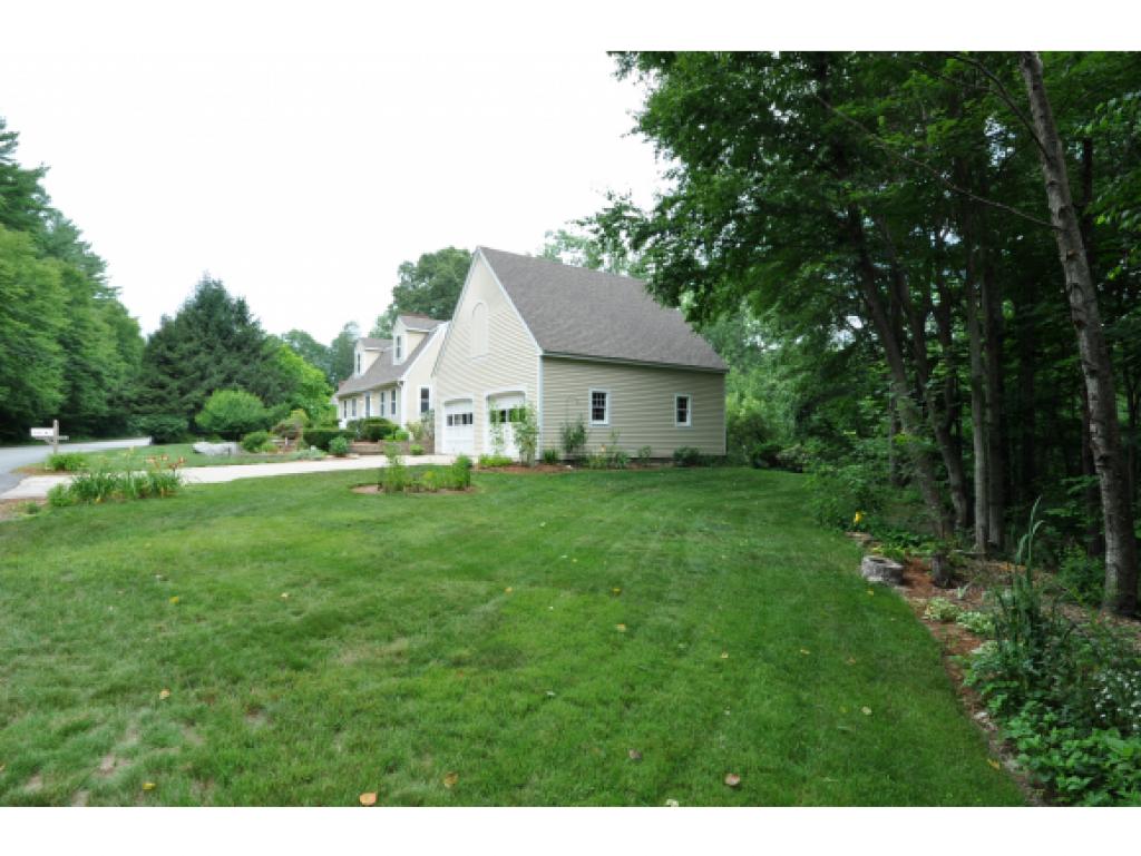 4 Juniper Ridge Road Exeter, NH 03833 - Photo 4 of 36