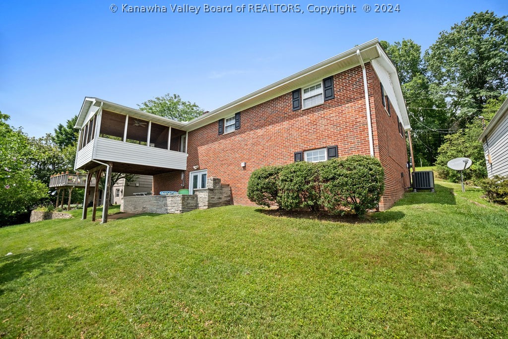 857 Lower Chester Road Charleston, WV 25302 - Photo 37 of 40 Gallery Image 37