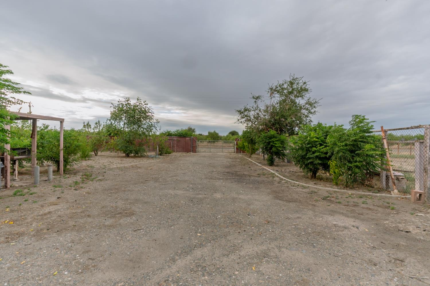 1581 West Cardella Road Merced, CA 95348 - Photo 6 of 45