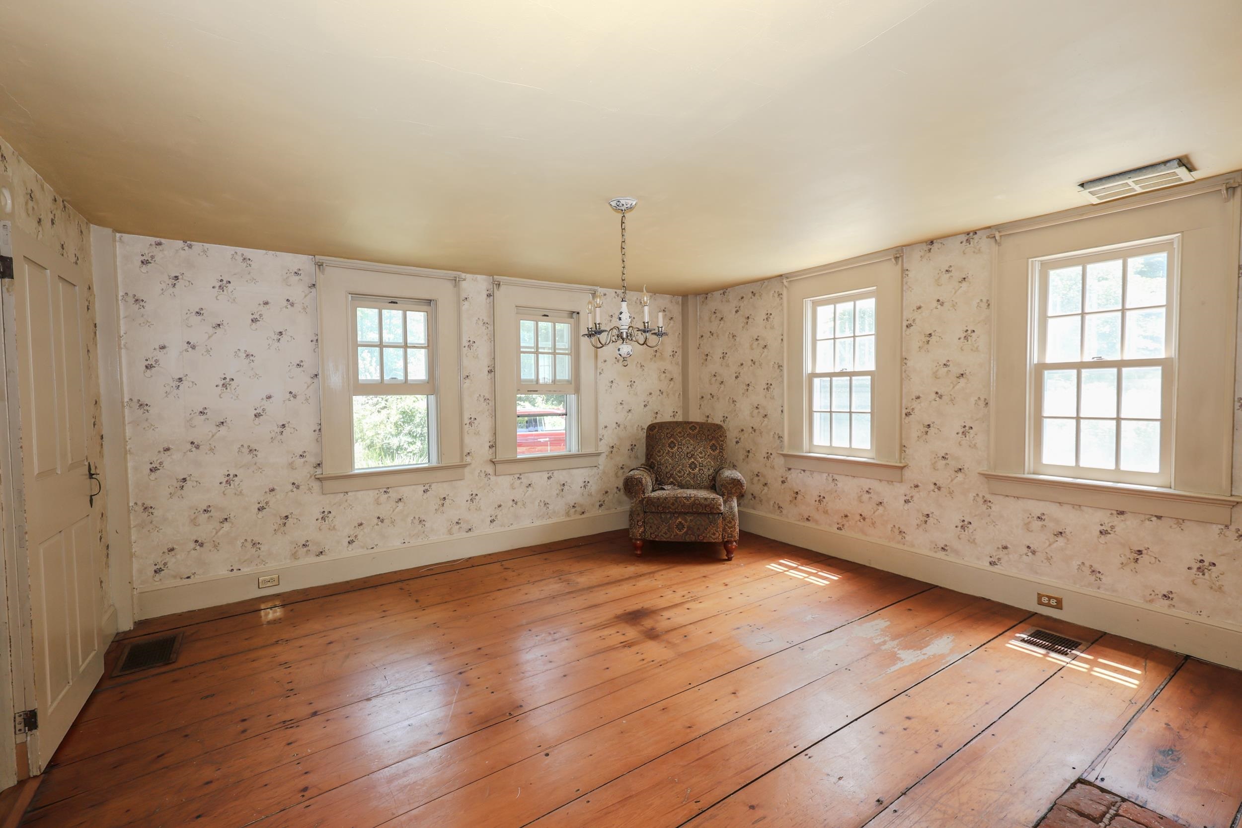 443 Centre Street Sullivan, NH 03445 - Photo 39 of 52