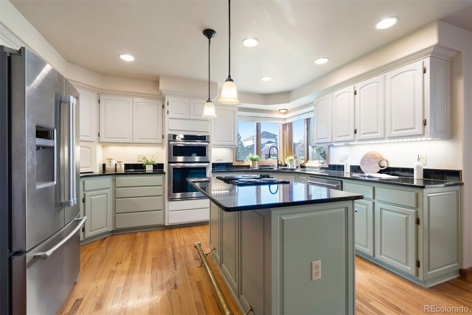 2245 Ridgeview Way Longmont, CO 80504 - Photo 13 of 49