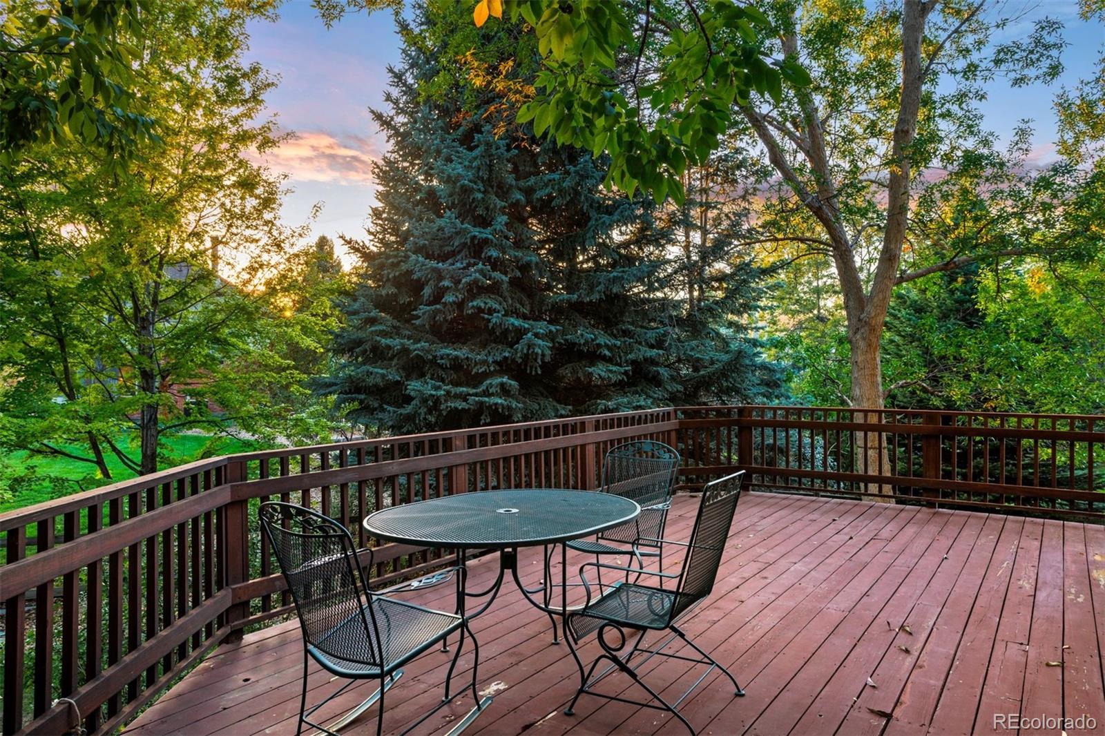 2245 Ridgeview Way Longmont, CO 80504 - Photo 46 of 49