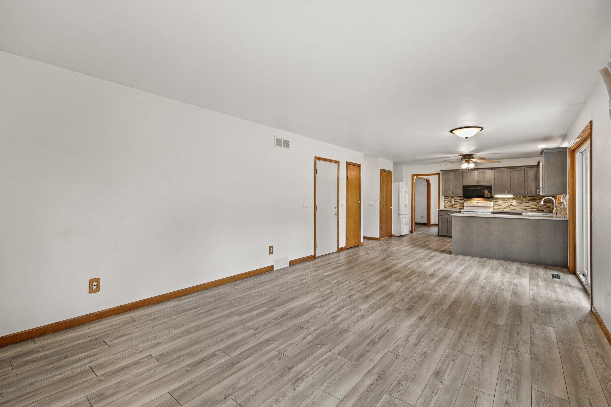 3702 Spring Hill Court Middleton, WI 53562 - Photo 20 of 51