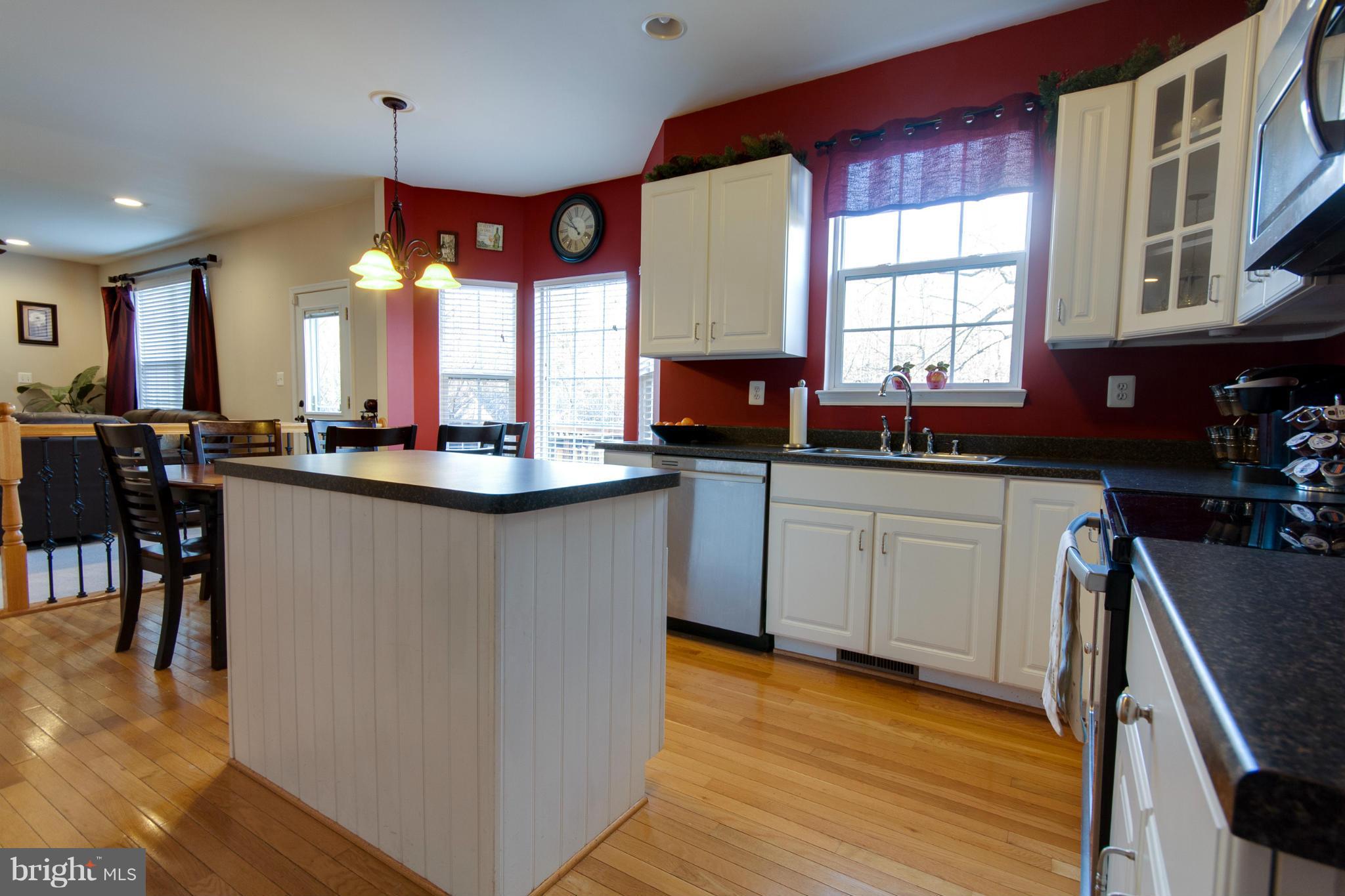 1910 Rudolph Lane Lusby, MD 20657 - Photo 5 of 30 Kitchen