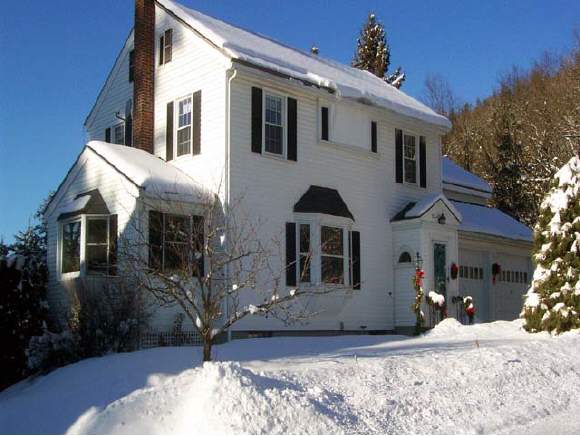 215 Underclyffe Road St. Johnsbury, VT 05819 - Photo 1 of 5 Gallery Image 1