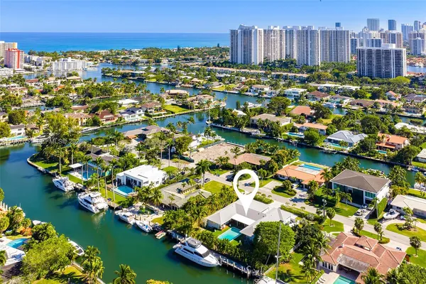 $20,500 | 424 Alamanda Drive, Hallandale Beach, FL 33009