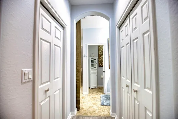 a view of an entryway with a livingroom