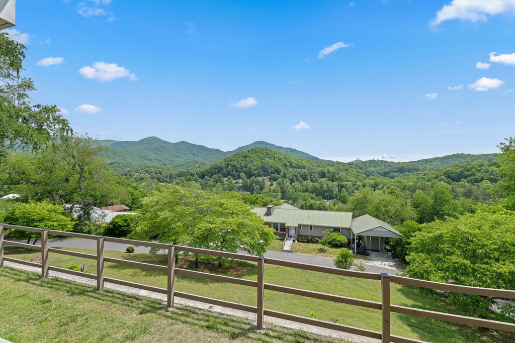 533 Lemons Branch Road Bryson City, NC 28713 - Photo 29 of 46 Gallery Image 29