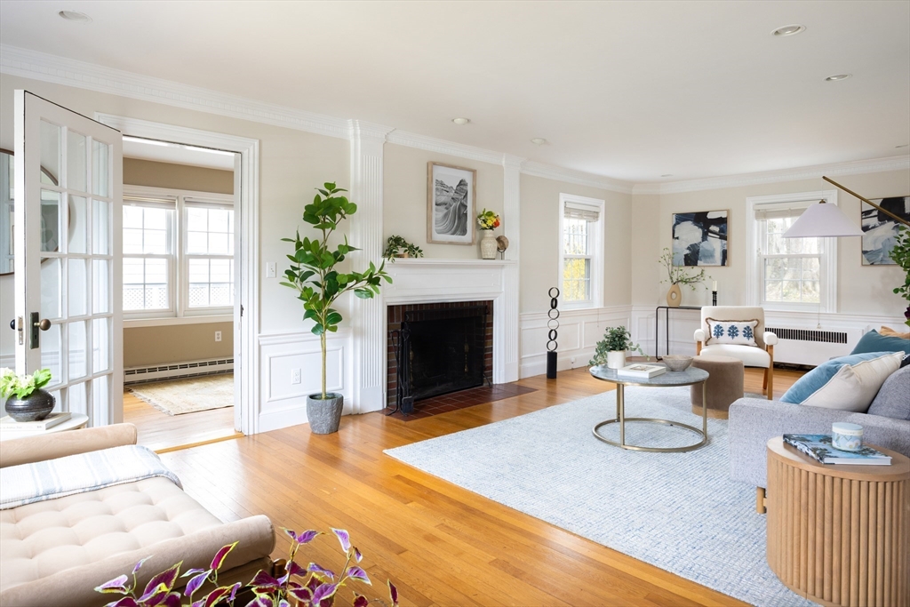 236 Beverly Road Brookline, MA 02467 - Photo 3 of 18