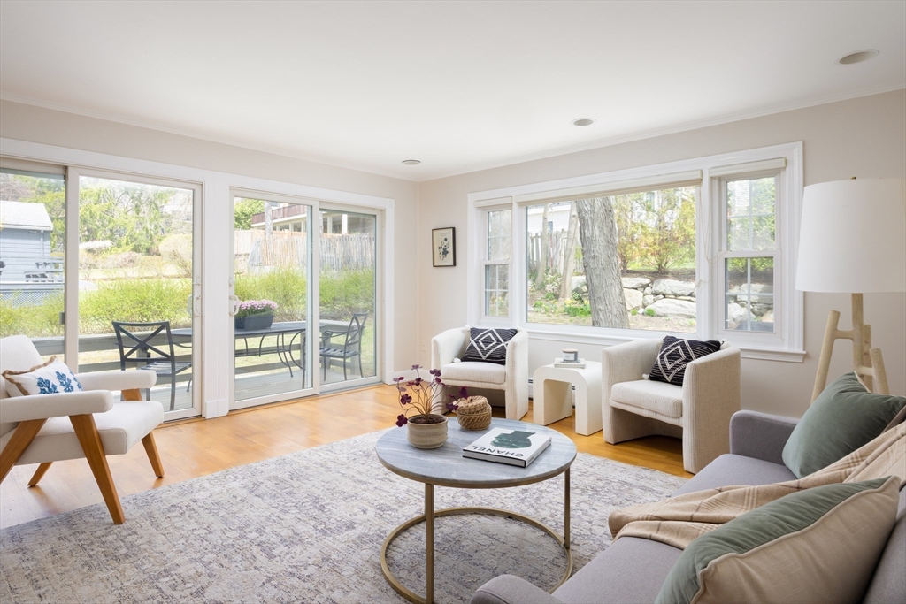 236 Beverly Road Brookline, MA 02467 - Photo 8 of 18