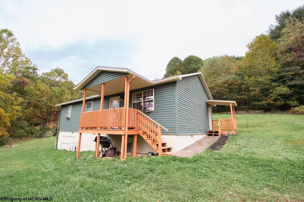 2081 Plum Run Road Mannington, WV 26582 - Photo 1 of 17 Gallery Image 1
