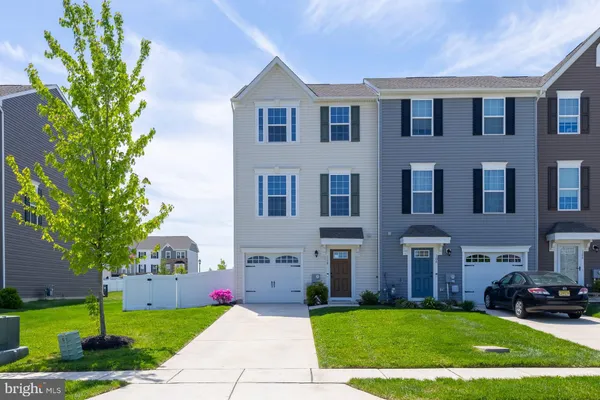 $425,000 | 110 Dalton Drive, Swedesboro, NJ 08085