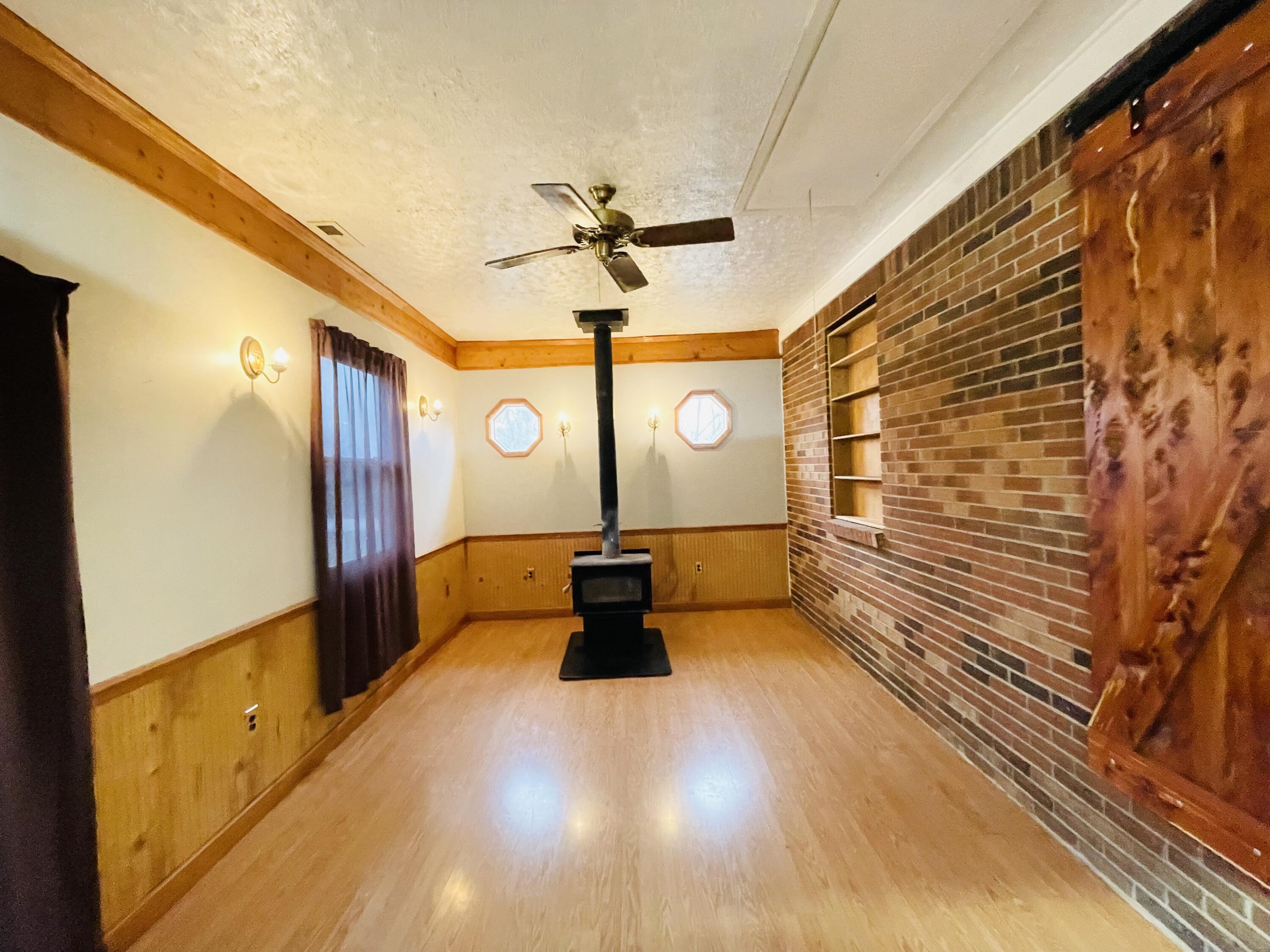 1865 Virden Road Clay City, KY 40312 - Photo 13 of 45 D4899443-C765-43D8-A29F-803230202EFD