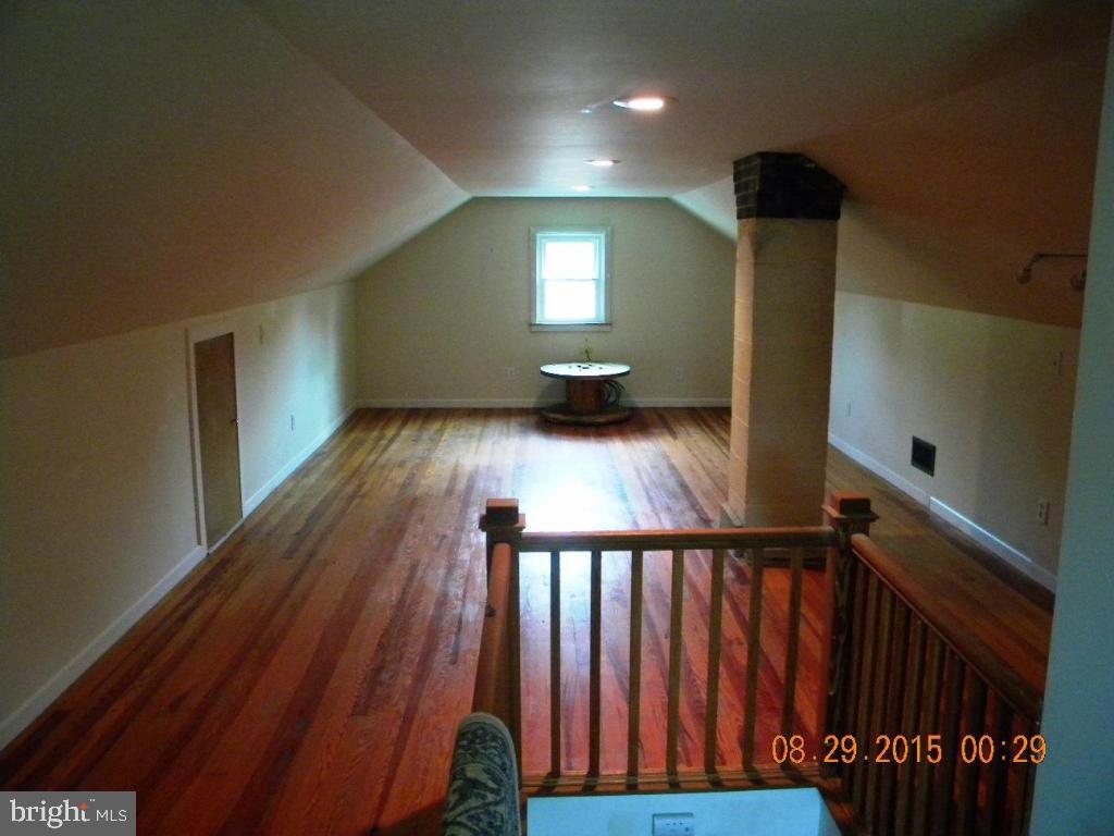 44 East Lemon Street Lititz, PA 17543 - Photo 13 of 21