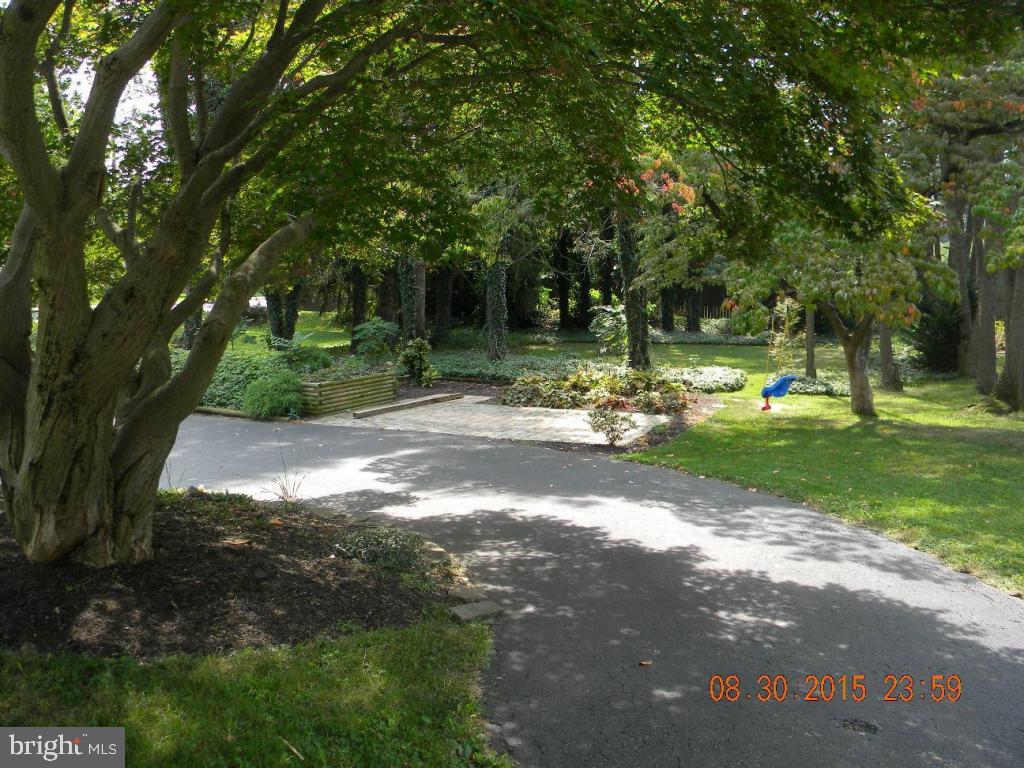 44 East Lemon Street Lititz, PA 17543 - Photo 21 of 21