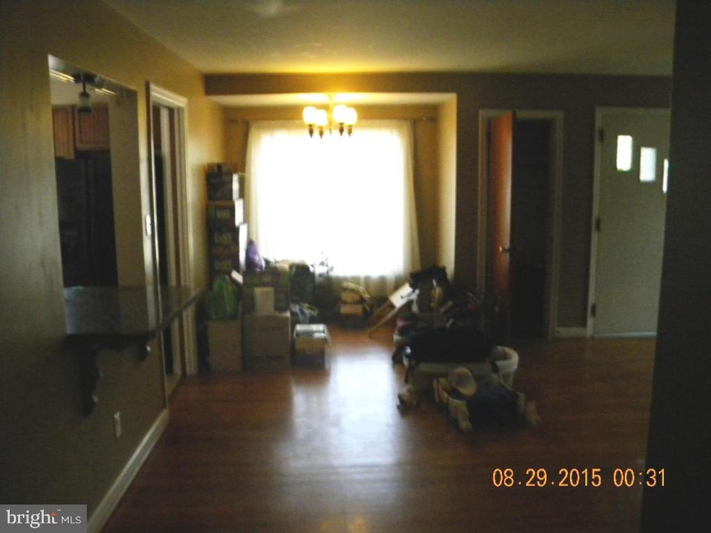 44 East Lemon Street Lititz, PA 17543 - Photo 6 of 21