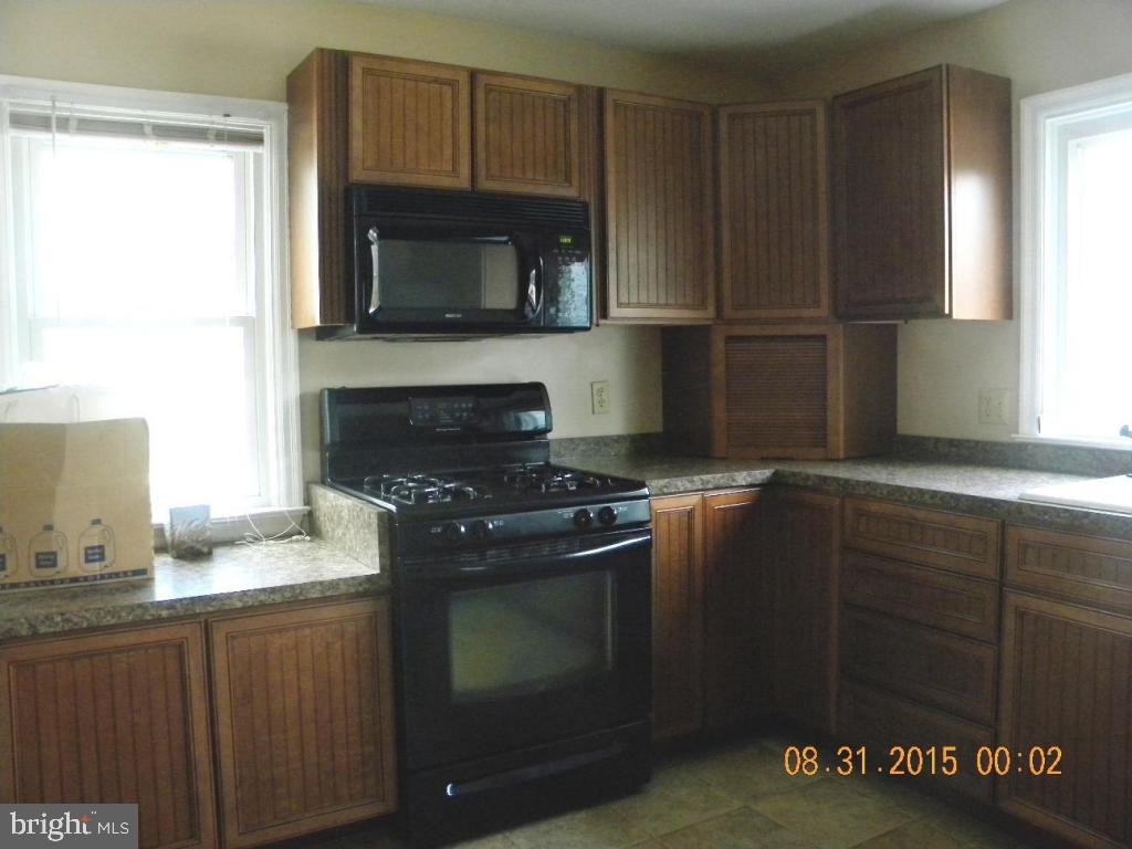 44 East Lemon Street Lititz, PA 17543 - Photo 7 of 21