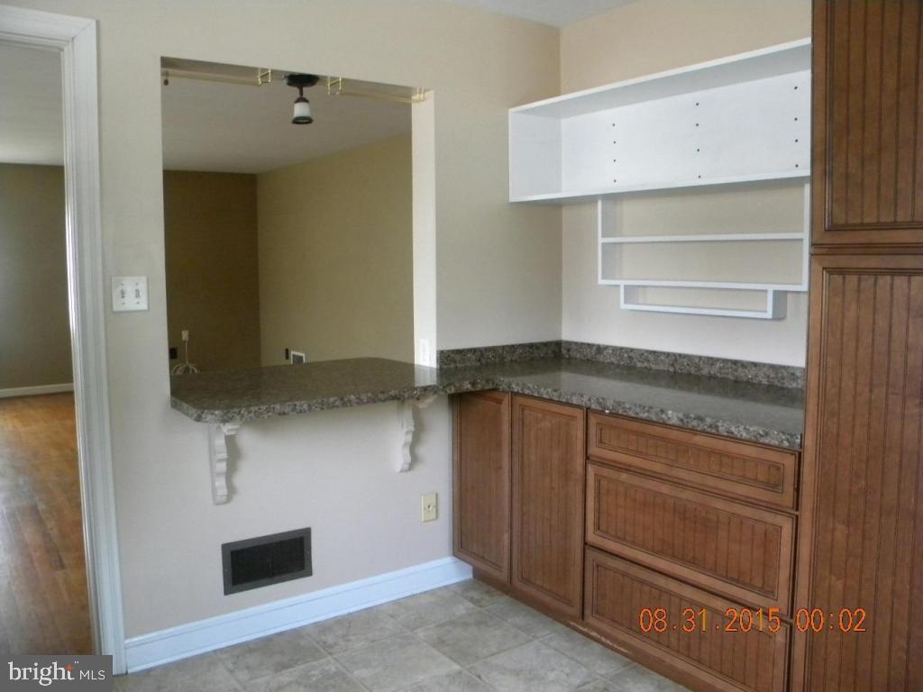 44 East Lemon Street Lititz, PA 17543 - Photo 9 of 21