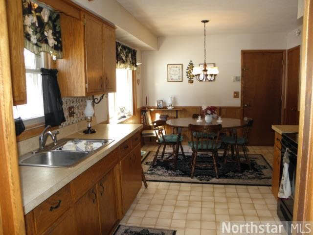 7430 Lakeside Road Northeast Fridley, MN 55432 - Photo 6 of 12