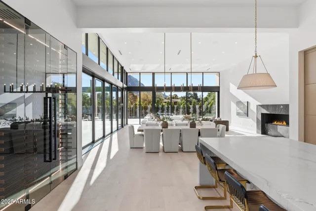 $12,988,000 | 6601 East San Miguel Avenue, Paradise Valley, AZ 85253