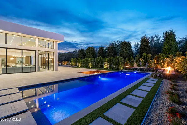 $12,988,000 | 6601 East San Miguel Avenue, Paradise Valley, AZ 85253