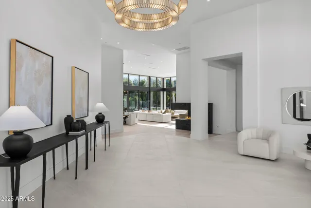 $12,988,000 | 6601 East San Miguel Avenue, Paradise Valley, AZ 85253