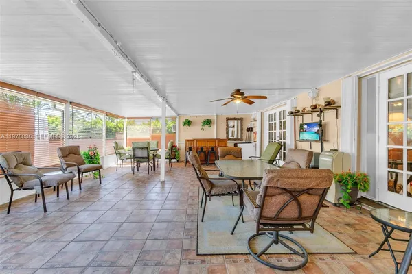 $819,900 | 18201 Southwest 87th Avenue, Palmetto Bay, FL 33157