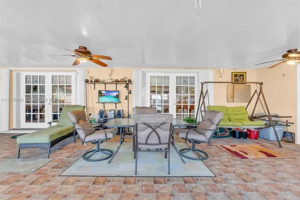 $819,900 | 18201 Southwest 87th Avenue, Palmetto Bay, FL 33157