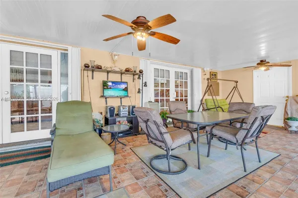 $819,900 | 18201 Southwest 87th Avenue, Palmetto Bay, FL 33157