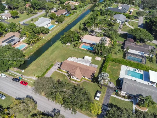 $819,900 | 18201 Southwest 87th Avenue, Palmetto Bay, FL 33157