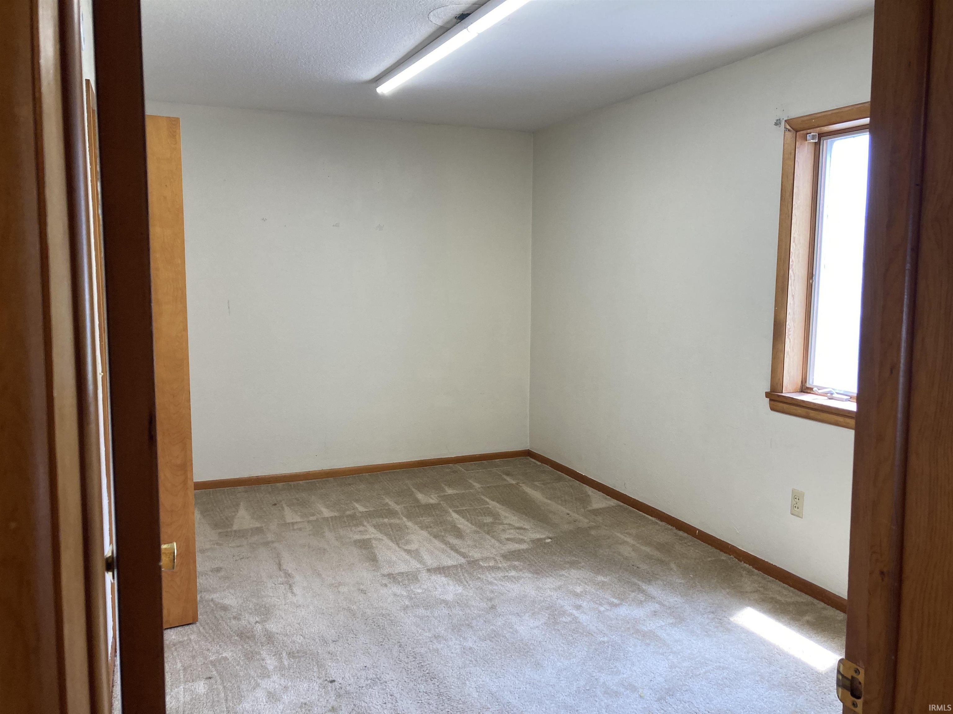 112 West Willow Street Butler, IN 46721 - Photo 21 of 28