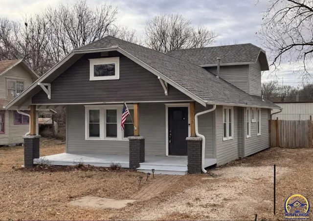 $180,000 | 329 Northwest Waite Street, Topeka, KS 66606