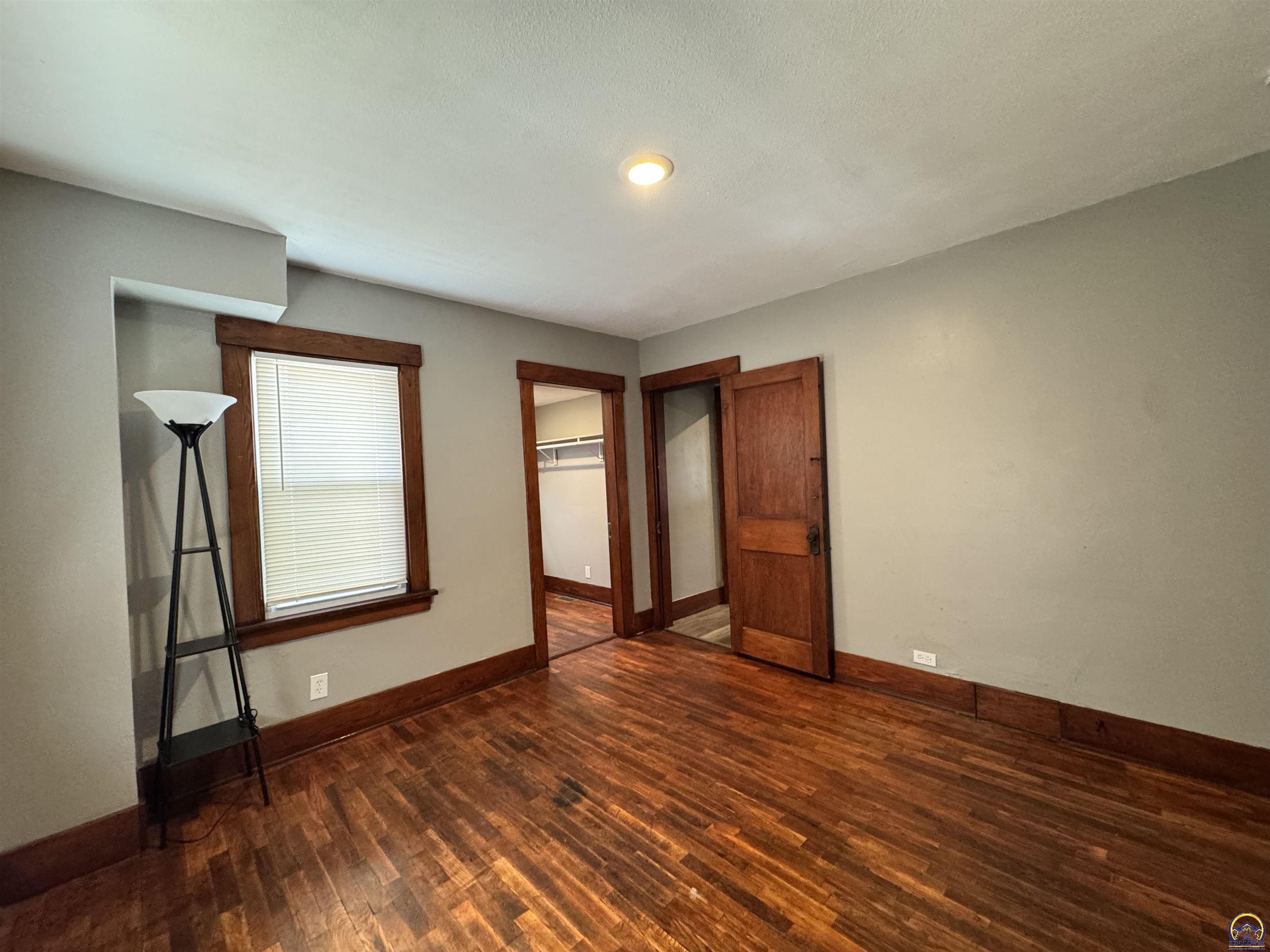 329 Northwest Waite Street Topeka, KS 66606 - Photo 17 of 41